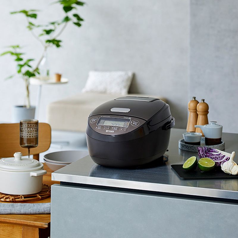 Nồi cơm điện tử cao tần áp suất Tiger 5 trong 1 JPK-W10W [1.0L]