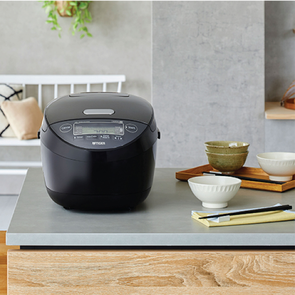 Nồi cơm điện tử cao tần áp suất Tiger 5 trong 1 JPM-H18V [1.8L]
